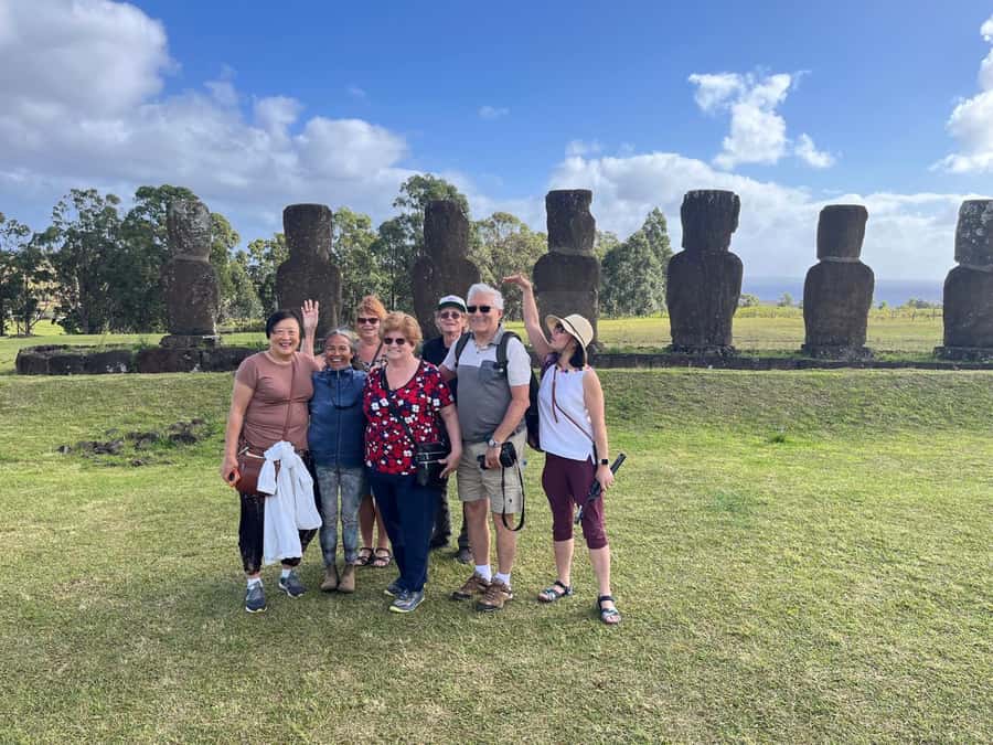 Adventures in Rapa Nui: High-quality tourism with Easter Island Your Tour. - The value of local guidance and personal service