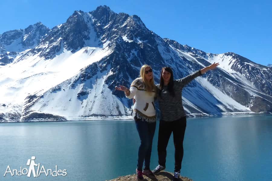 Andes Day Lagoon: Embalse El Yeso Tour from Santiago - Lunch, wine, and the quieter side of the day