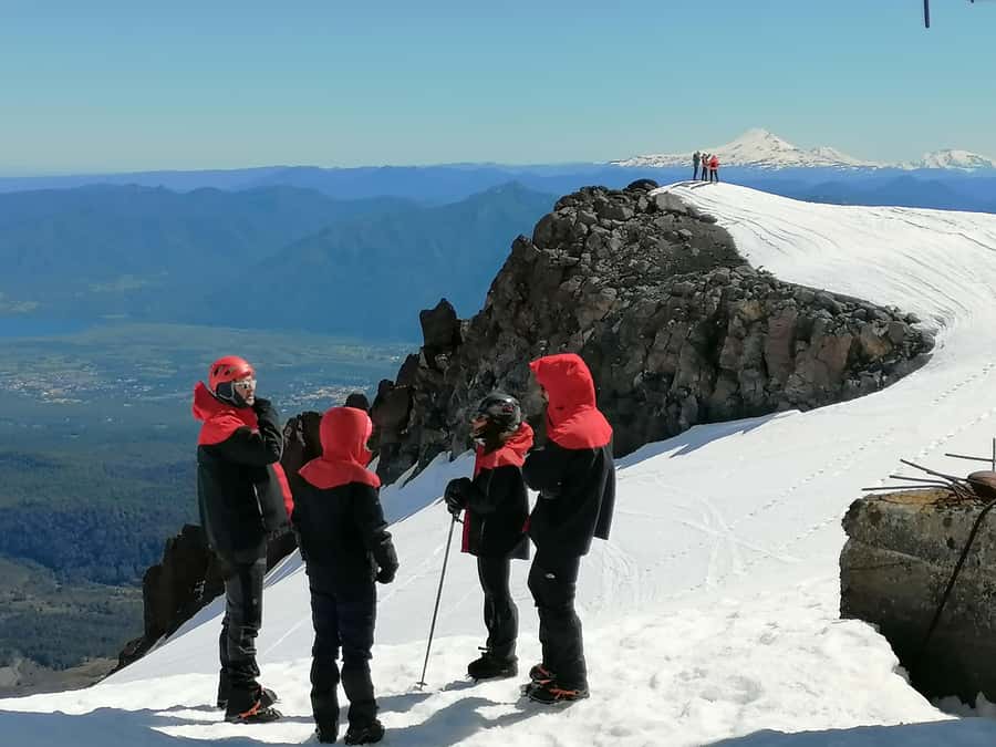 Ascent to Villarrica volcano 2,847masl, from Pucón - The Summit: Crater Smoke and Four-Way Views