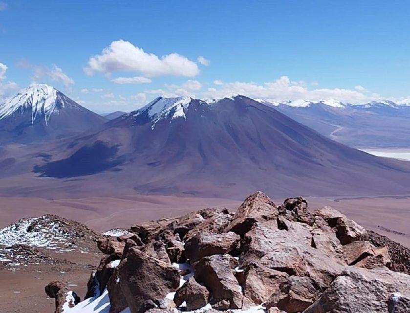 ASCENT TO VOLCANO CERRO TOCO OF 5604masl - Three hours of steady progress to 5,604 meters
