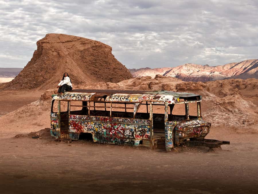 Atacama Desert and Magic Bus Visit - Salt-range dunes and the moon-like desert