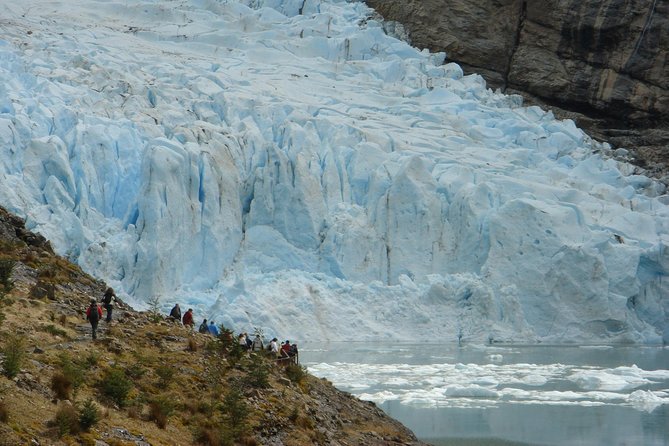 Balmaceda and Serrano Glaciers Sightseeing Cruise from Puerto Natales - The walk to Serrano Glacier
