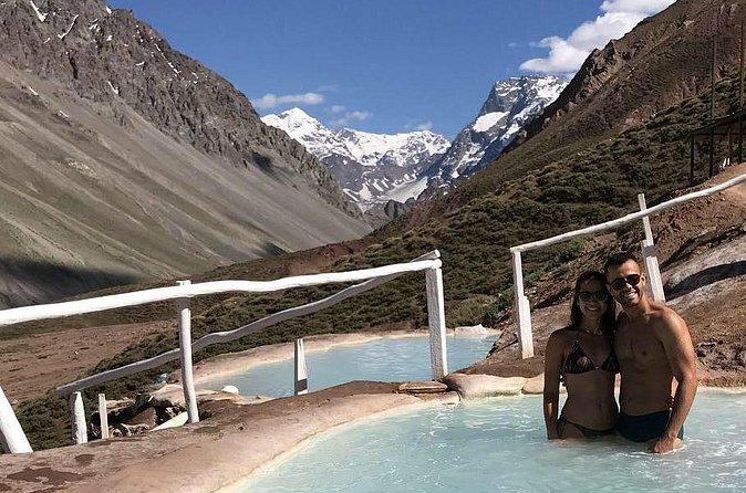 Cajon del Maipo Region - Hot Springs Termas de Colina - Who will enjoy this tour most