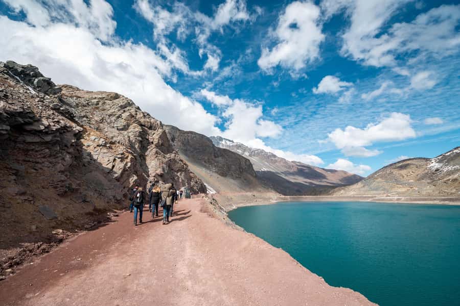CAJON DEL MAIPO TOUR + TERMAS COLINA + EMBALSE EL YESO AND PICNIC - Transport, guides, and the day’s pace