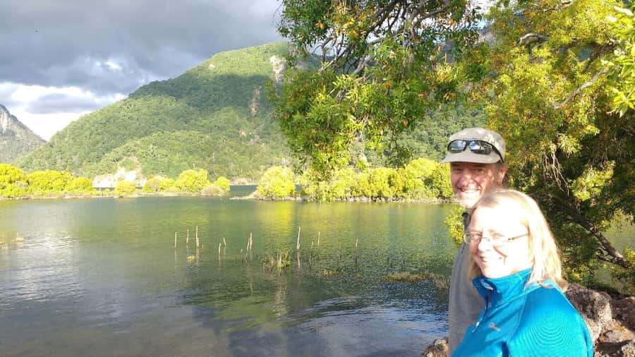 Conguillío National Park Tour, Full day - Conguillío Lake and the araucaria trees