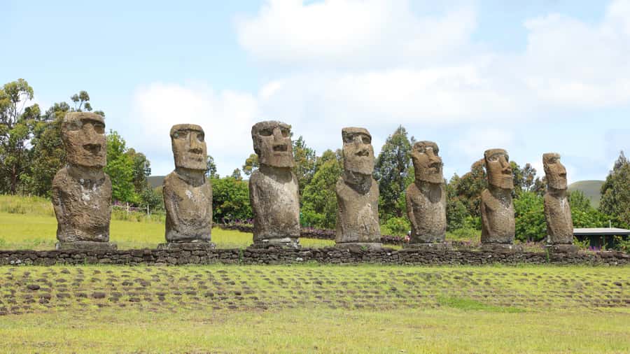 Easter Island: Full Day Ancestral Caves and Orongo Village - Orongo connects cliffs, ceremony, and the Birdman contest
