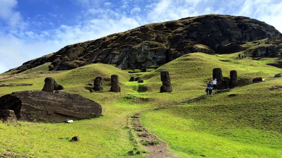 Easter Island: Full-Day Tour to Anakena - The separate park fee and what the price really means