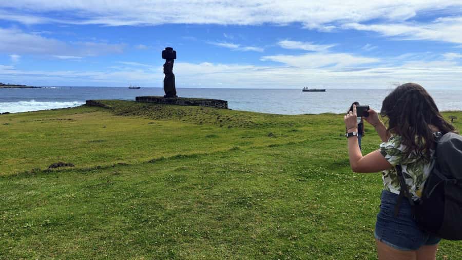 Easter Island: Half-Day Archaeology Tour - Ahu Akivi and the seven sea-facing figures