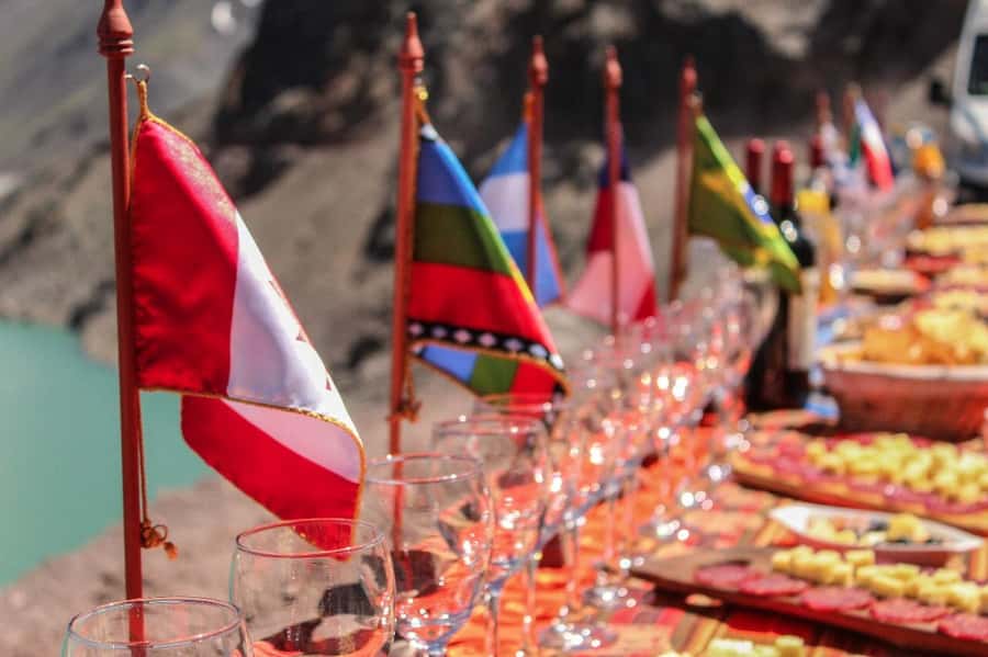 Embalse el Yeso + Termas de Colina with picnic - Full day - San José de Maipo and the mountain towns