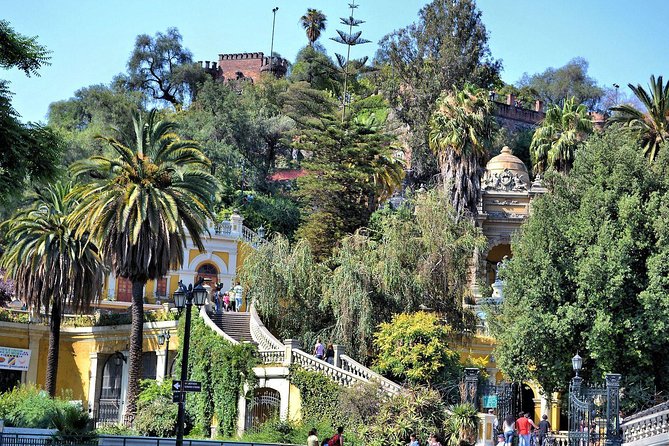 Essence of Santiago : History, Flavors and Panoramic Views - Why this private morning tour works