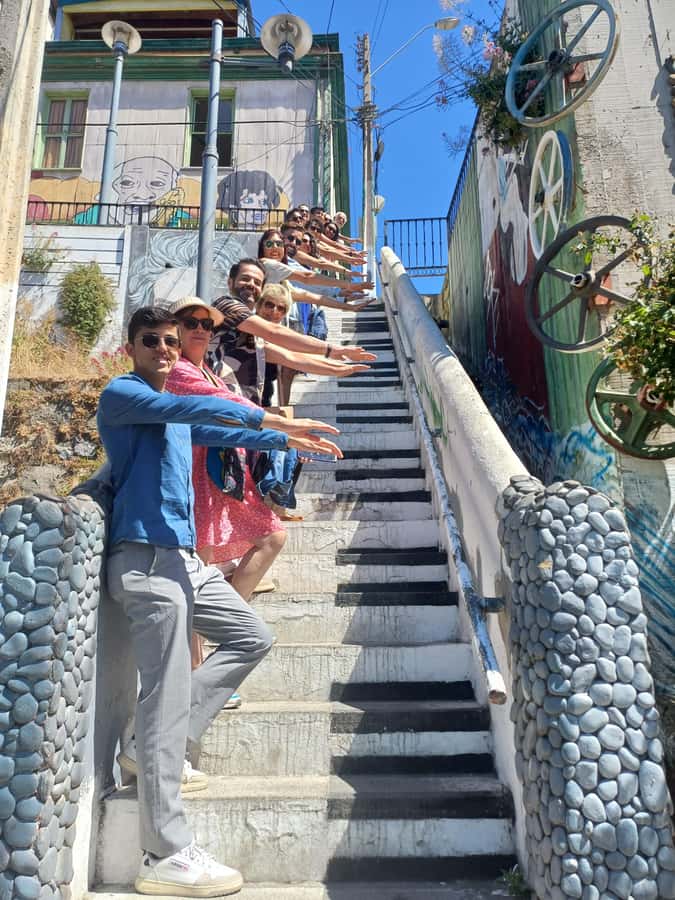 Exclusive Coastal Tour: Valparaíso, Viña del Mar & Reñaca - Valparaíso: painted hills and harbor views