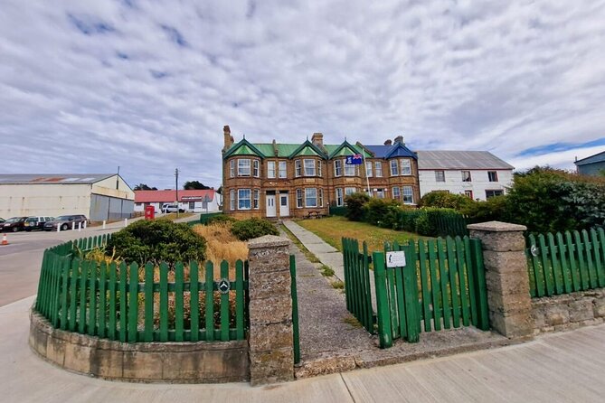 Falkland Islands Shared Tour Sightseeing with Penguins - Yorke Bay and its open shore