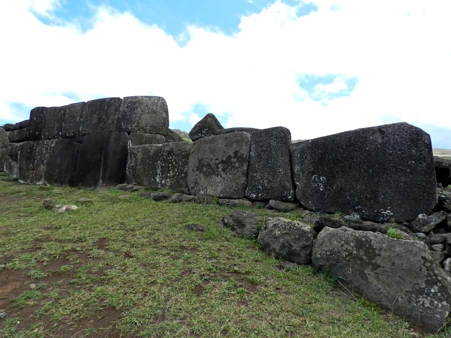 From Hanga Roa: Journey from Orongo to Ana Te Pahu - Why this Rapa Nui route works