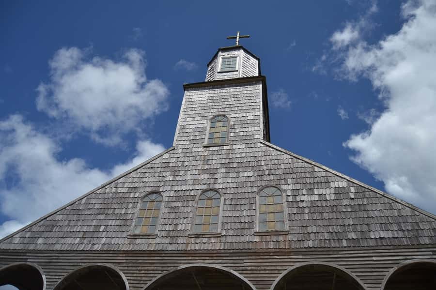 From Puerto Varas: Chiloe Island Full-day Tour - What the $72 price really includes