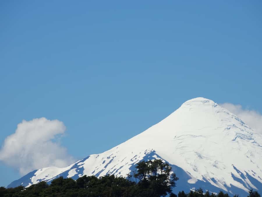From Puerto Varas: Osorno Volcano & Petrohue Falls Day Tour - Climbing to the Osorno Ski and Mountain Center