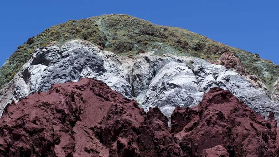 From San Pedro de Atacama: Rainbow Valley Tour - The colored hills of Valle del Arcoiris