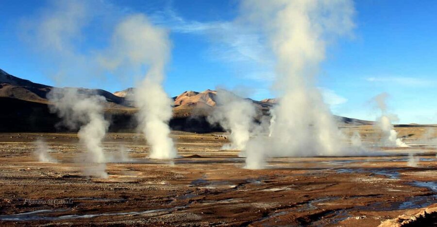 From San Pedro de Atacama: Tatio Geysers and Machuca Tour - Breakfast beside a geothermal field