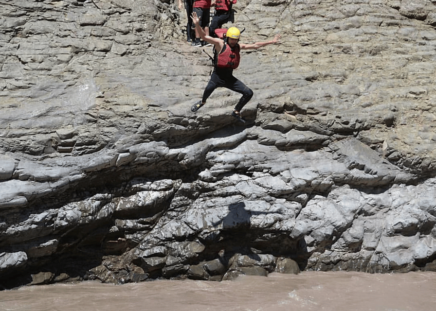 From Santiago: Rafting in the Maipo Canyon - The class 3 and 4 run