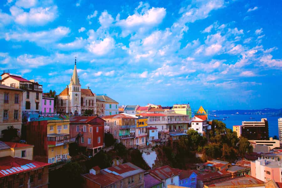 From Santiago: Valparaiso and Viña del Mar Day Tour - Entering Valparaíso through its hills and squares