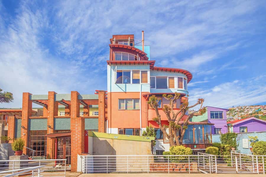 From Santiago: Vineyard, Valparaíso, and Viña del Mar Tour - One day from Santiago to Chile’s central coast
