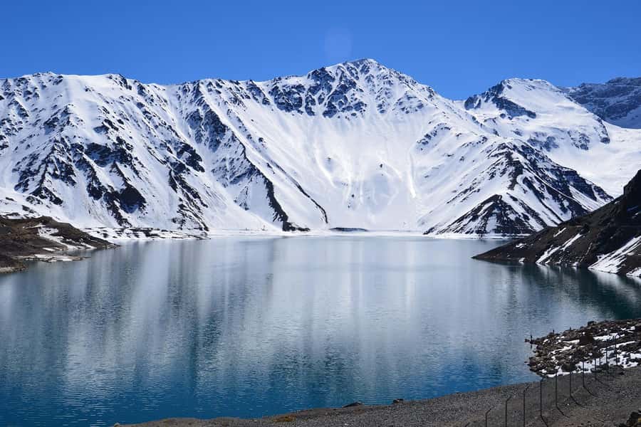 Full day reservoir of the plaster, Cajon del Maipo - San José de Maipo and the Cajón Road
