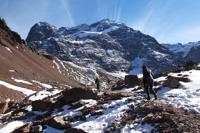 Glacier Hike at El Morado Glacier, from Santiago - The trail through El Morado Natural Monument