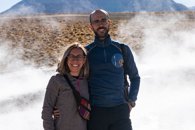 Guided tour to the Tatio Geyser breakfast at Geyser Blanco - Language and guiding can shape the whole morning
