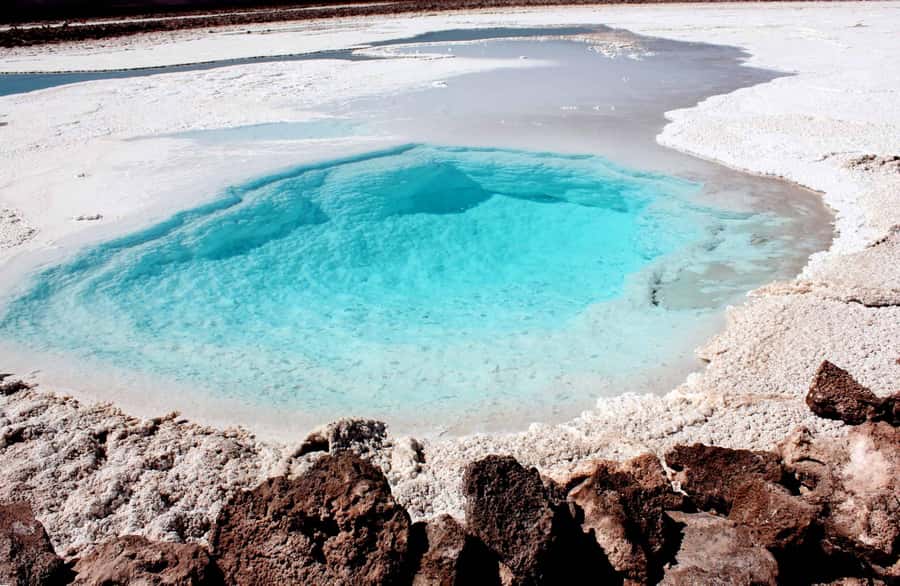 HIDDEN LAGOONS OF BALTINACHE - Walking the seven-lagoon route