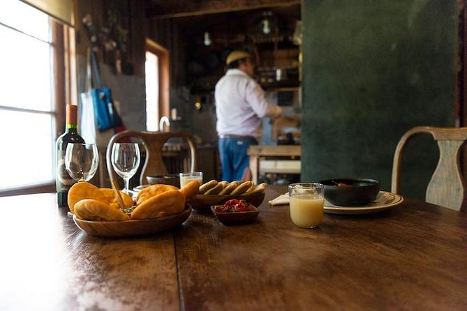 Horseback Private Wine Tour and Country Grill from Santiago - Key things to know before booking