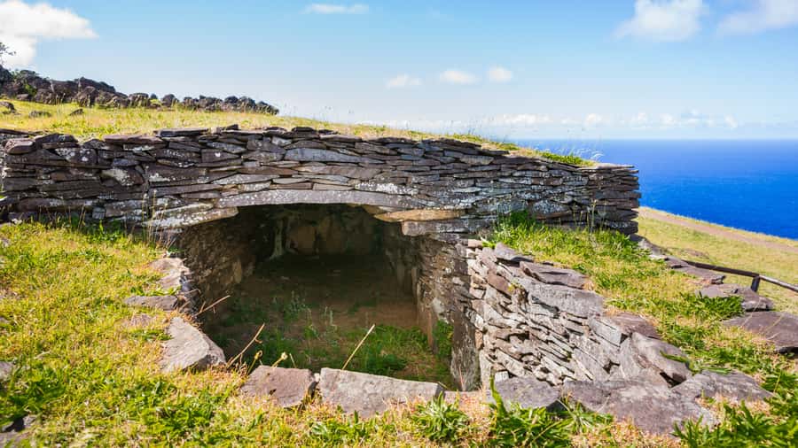 Orongo: The mythical city of kings - Why this west-side route is worth your time