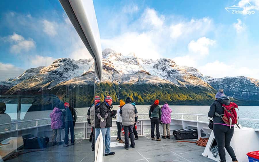 P. Natales: Balmaceda & Serrano Glaciers with Lunch & Whisky - Who should book this excursion?