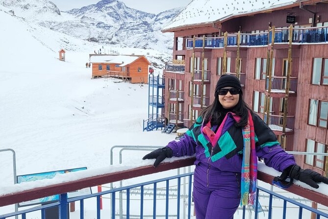 Panoramic Andes Valle Nevado and Farellones - The snow park ticket changes the value