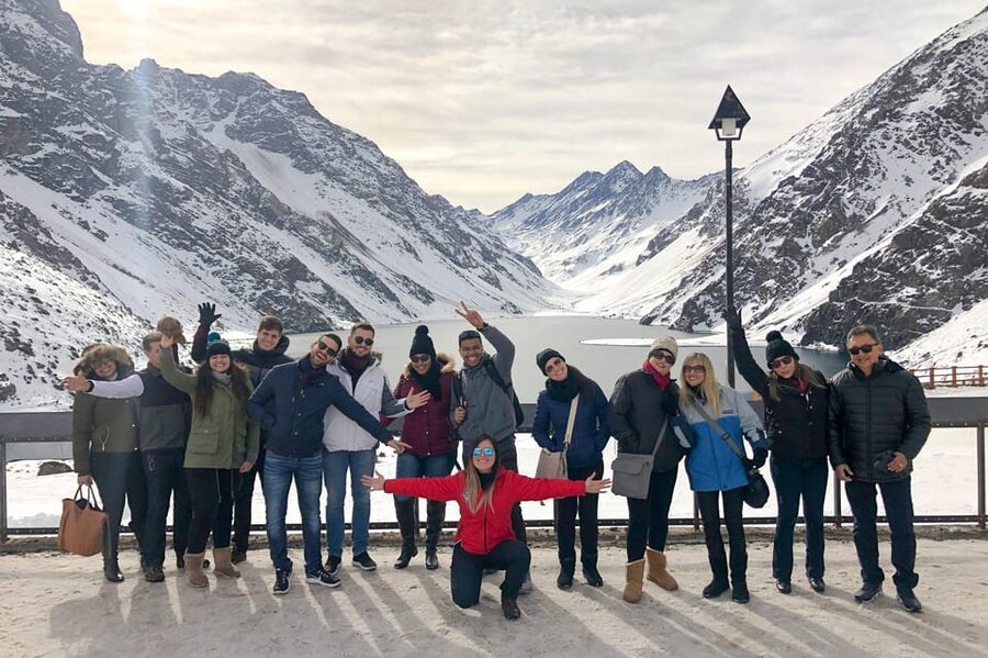Portillo & Laguna del Inca with Lunch at the Hotel Portillo - Salto del Soldado and its rocky walls