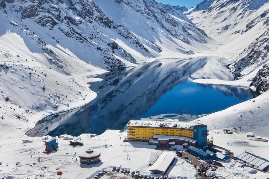 Portillo & Laguna del Inca with Lunch at the Hotel Portillo - Paso Internacional Los Libertadores