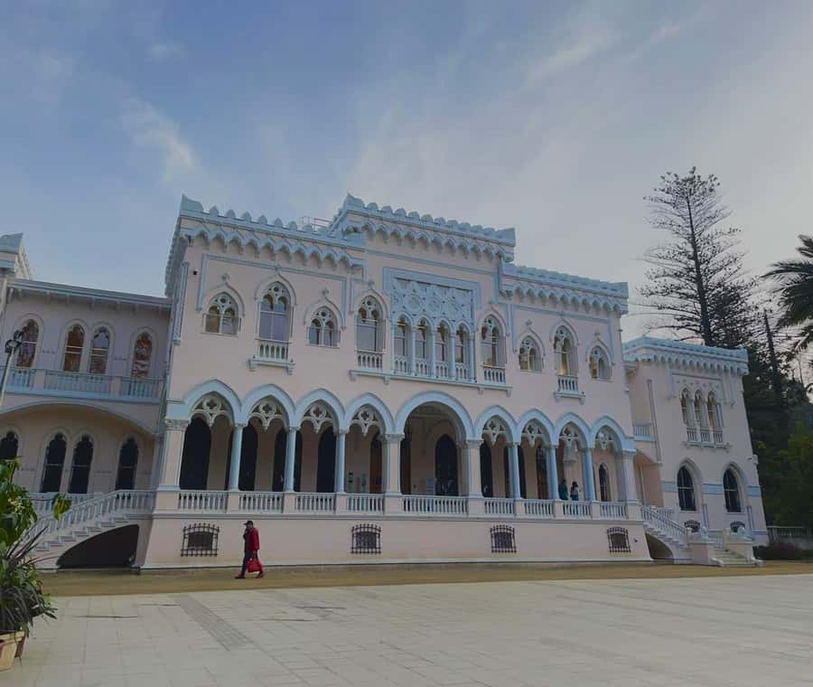 Private: Viña del Mar and Valparaiso Day Tour - Baburizza Palace and Valparaiso’s artful hills