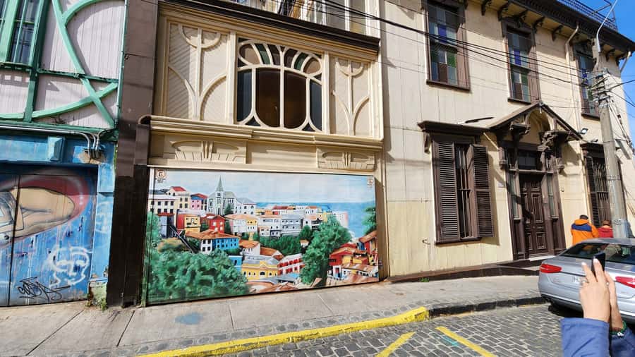 Private: Viña del Mar and Valparaiso Day Tour - Funiculars and trolley buses: the right way to move