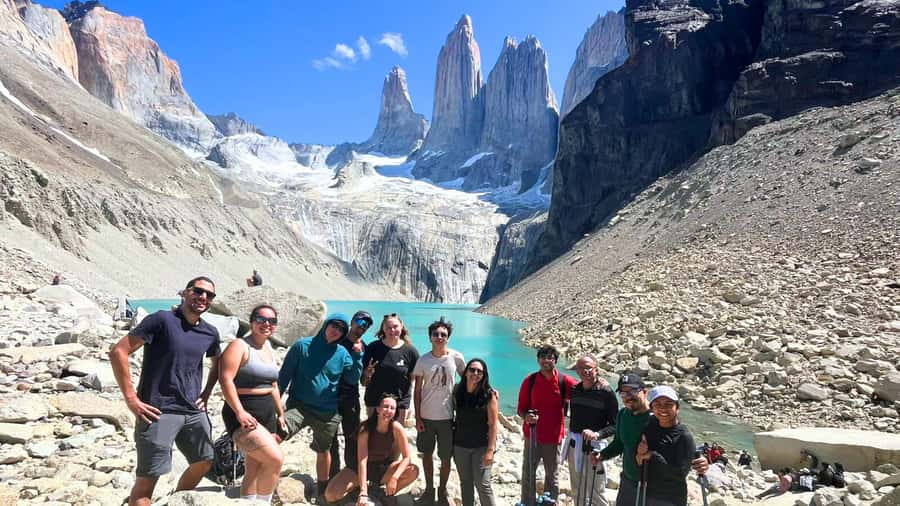 Puerto Natales: Base Torres Small Group Trekking - The long return to the van