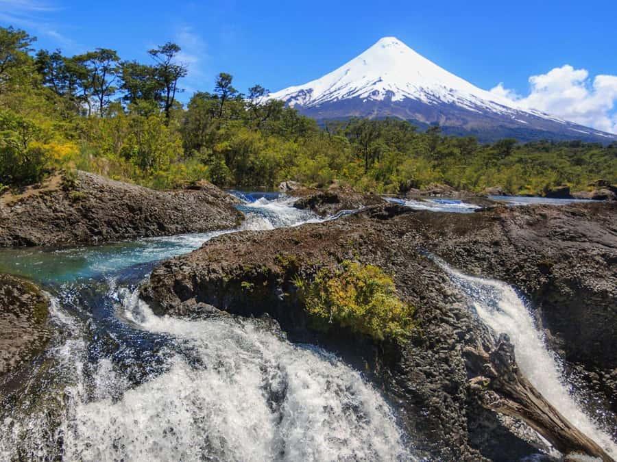 Puerto Varas: Osorno Volcano Day Trip by Air-conditioned Van - Why this Osorno trip works well from Puerto Varas