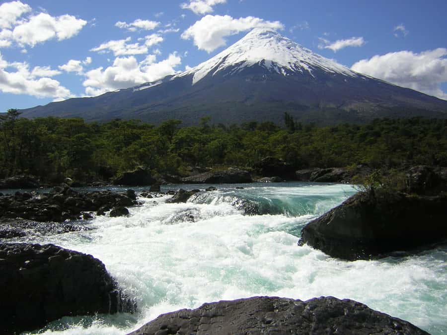 Puerto Varas: Osorno Volcano, Petrohue Falls Full-day Trip - Key points to know before booking