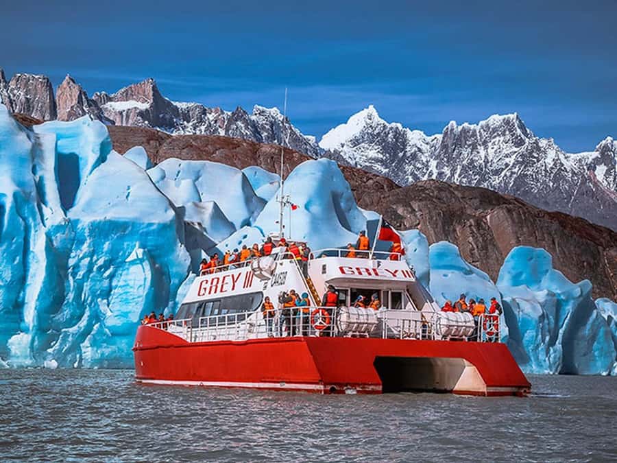 Punta Arenas: Torres del Paine & Grey Glacier Full-Day Boat - Why this Punta Arenas day trip takes 18 hours