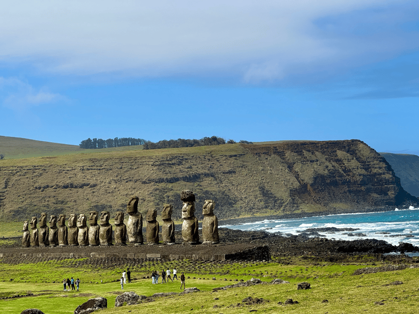 Rapa Nui Dreams: Experiencie Pack 3 Days - Day three: the Tongariki sunrise