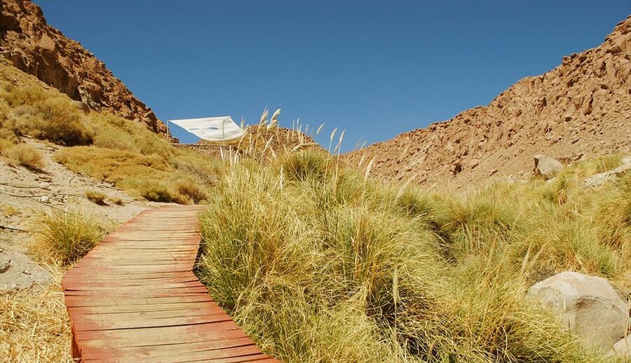 San Pedro de Atacama: Puritama Hot Springs - What the guide service adds