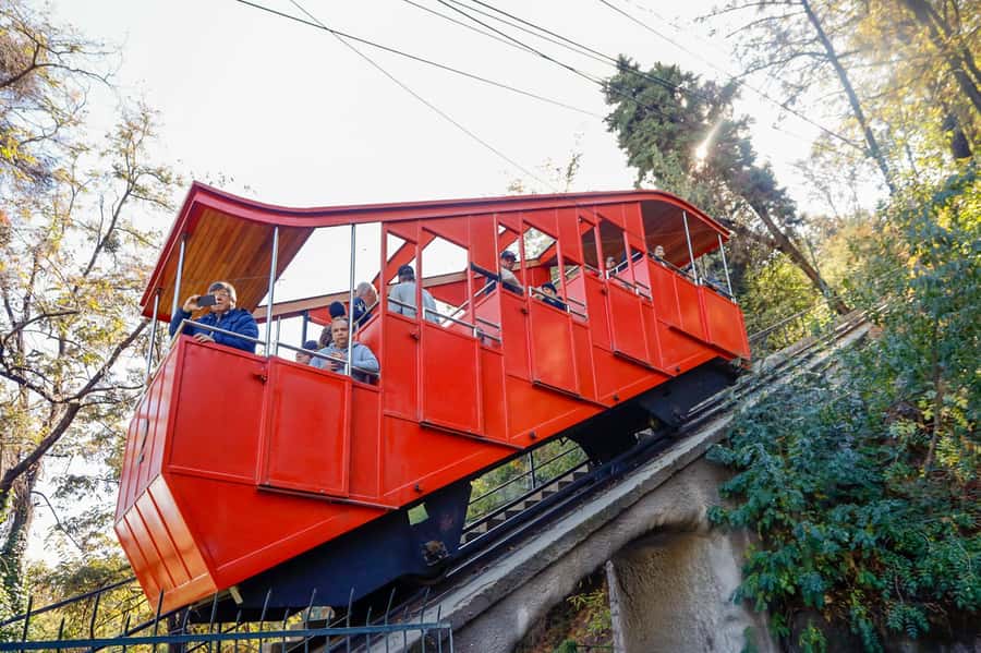 Santiago: 1-Day Hop-On Hop-Off Bus and Cable Car Ticket - Is the $60 ticket good value?