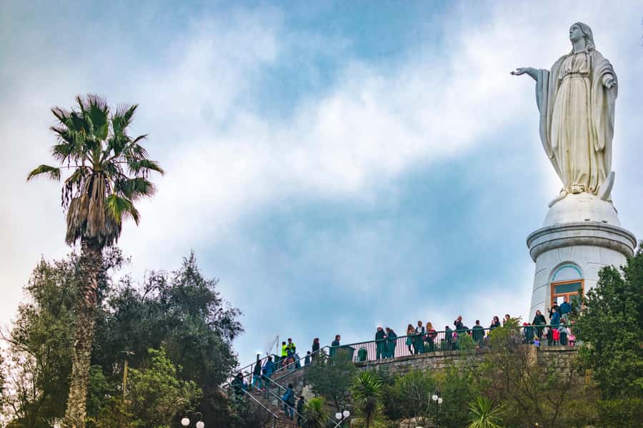 Santiago: 2-Day Hop-On Hop-Off Bus Ticket and Cable Car - Stop 8: Plaza de la Aviación and the Mapocho River