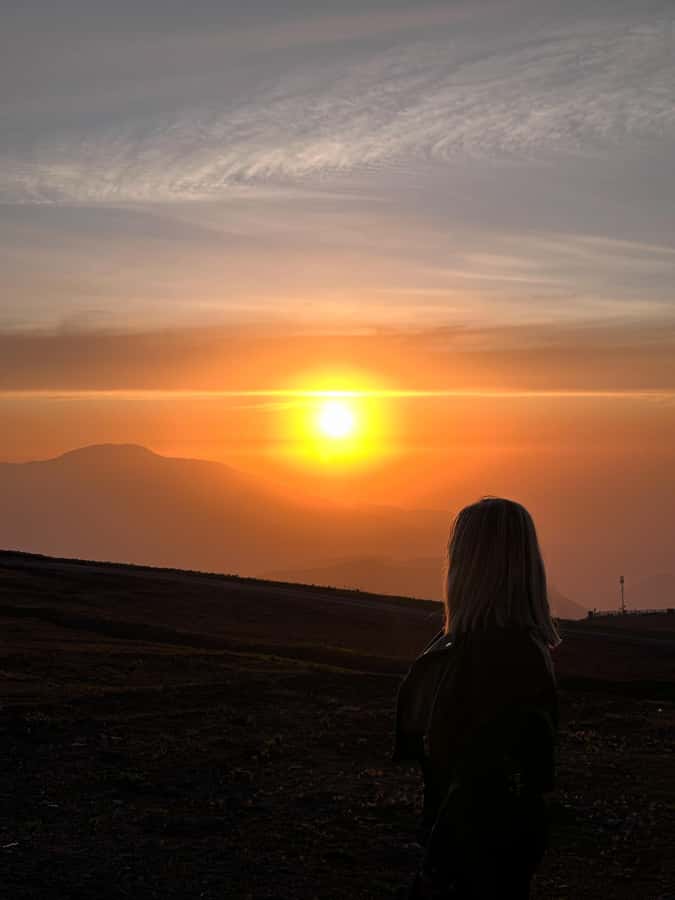 Santiago: Andes Mountains Sunset and Valle Nevado & Picnic - Key points to know before booking