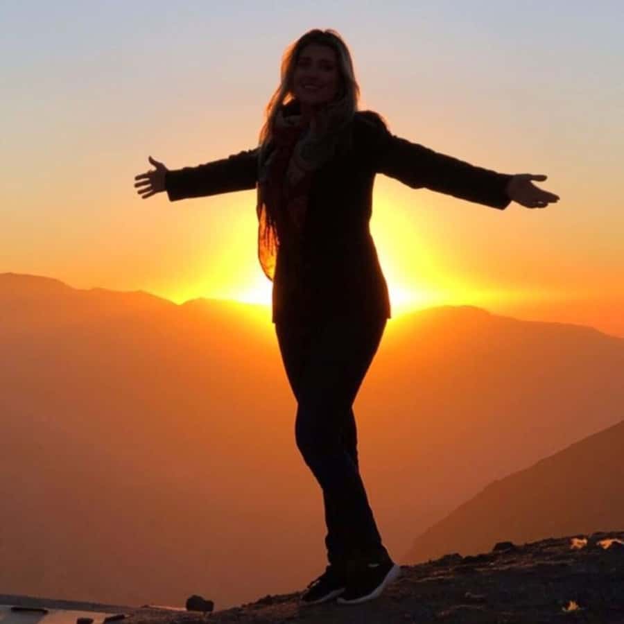 Santiago: Andes Mountains Sunset and Valle Nevado & Picnic - El Colorado is the real finale