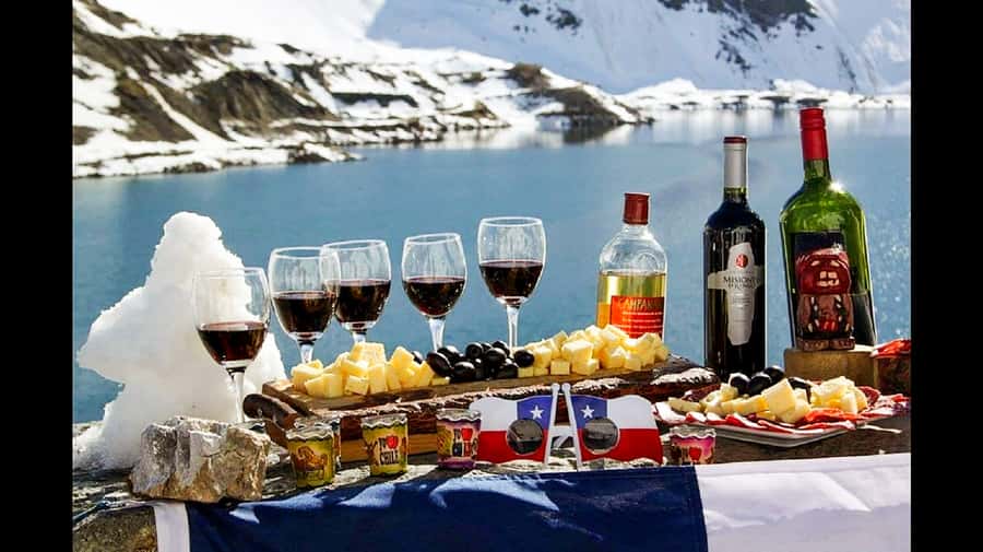 Santiago: Cajon del Maipo/Embalse del Yeso Tour with Picnic - Tinoco Tunnel and the rough mountain road