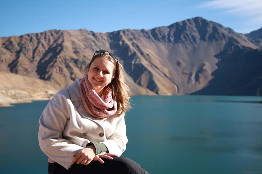 Santiago: Full day Embalse del Yeso, Casa de Chocolate, picnic & Hot Springs - The included picnic in nature
