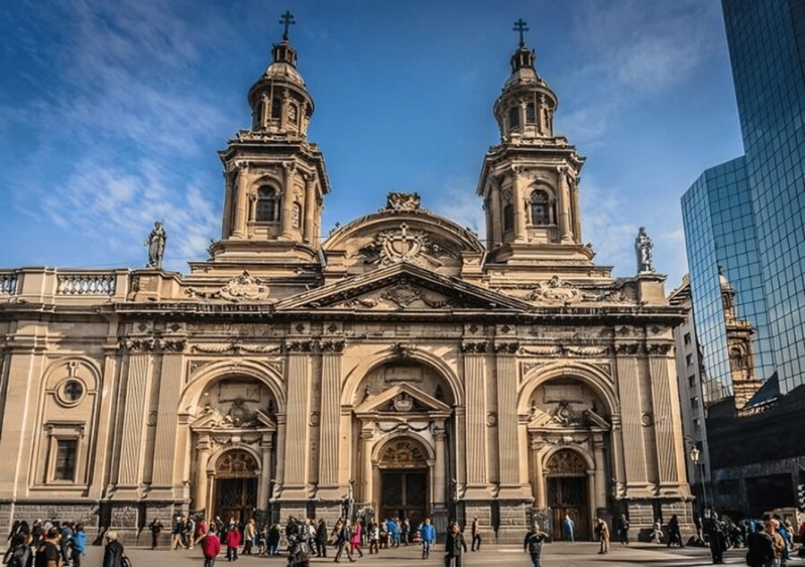 Santiago : Must-See Sites Walking Tour With A Guide - Climbing Santa Lucia Hill for a city view