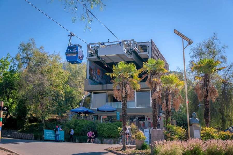 Santiago Pass: The best way to explore the city - Using the bus for more than a quick city loop